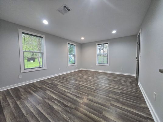 Empty room, Interior, Recessed Lighting, Wood Texture Flooring