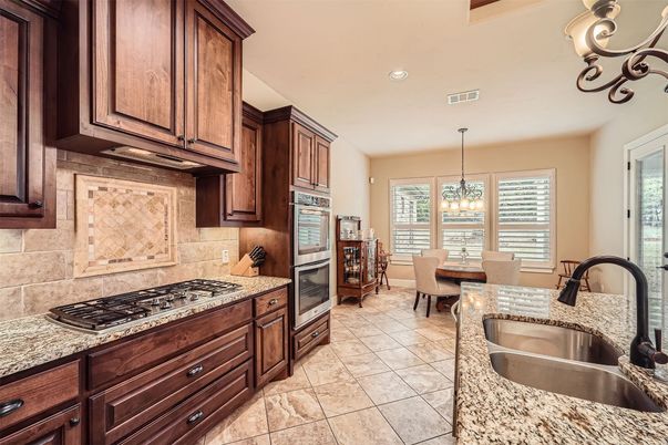 Chandelier, Dining room, Interior, Kitchen, Pendant Lights, Recessed Lighting