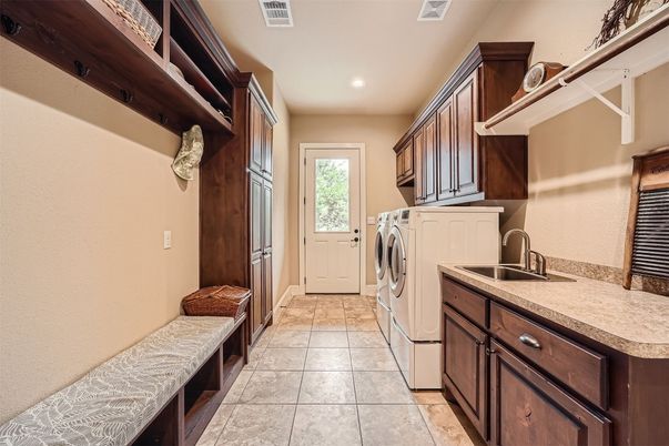 Interior, Recessed Lighting, Washer