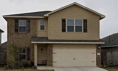 Attached, Exterior, Facade, Brick Facade, American Craftsman