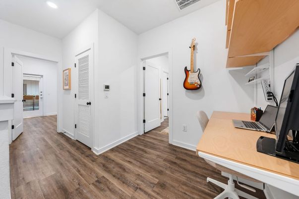 Home Office, Interior, Recessed Lighting, Wood Texture Flooring