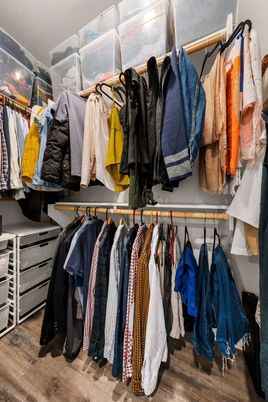 Interior, Walk-in Closets, Wood Texture Flooring