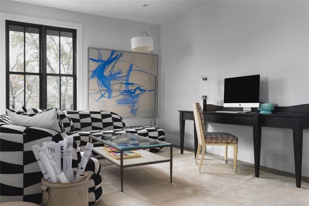 Home Office, Interior