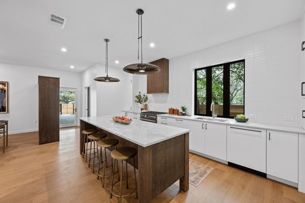 Interior, Kitchen, Pendant Lights, Recessed Lighting, Wood Texture Flooring