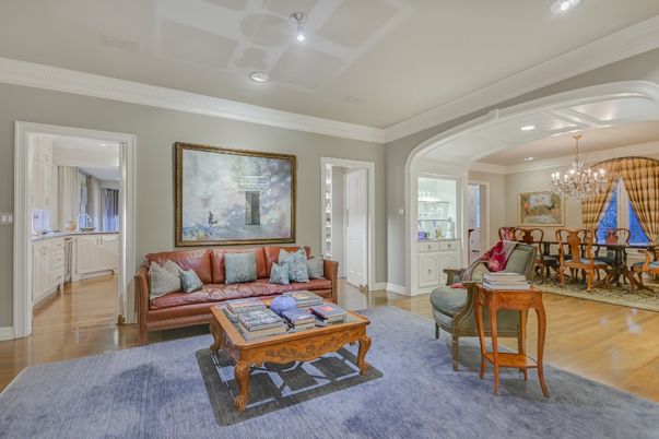 Chandelier, Dining room, Interior, Living room, Recessed Lighting, Wood Texture Flooring