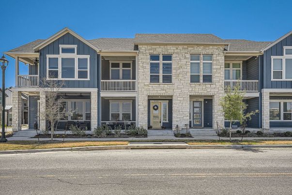 Exterior, Facade, Rowhouse