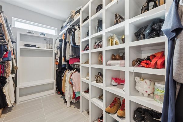 Interior, Walk-in Closets