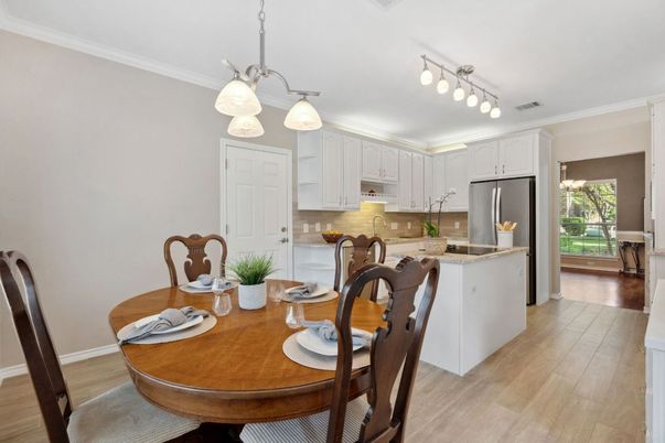 Dining room, Interior, Kitchen, Pendant Lights, Wood Texture Flooring