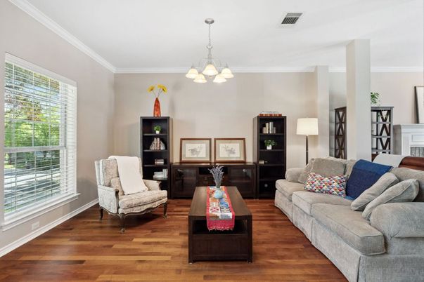 Interior, Living room, Pendant Lights, Wood Texture Flooring