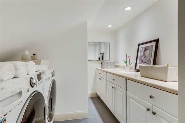 Interior, Recessed Lighting, Washer