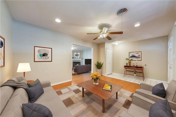 Interior, Living room, Recessed Lighting, Wood Texture Flooring