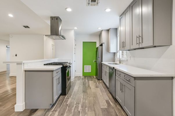 Interior, Kitchen, Recessed Lighting, Wood Texture Flooring