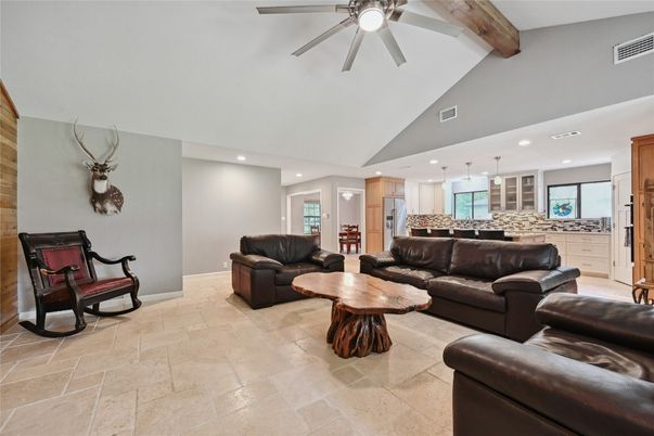 Interior, Kitchen, Living room, Pendant Lights, Recessed Lighting, Wooden Beams