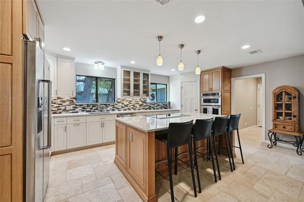 Interior, Kitchen, Pendant Lights, Recessed Lighting, Stainless Steel Appliances