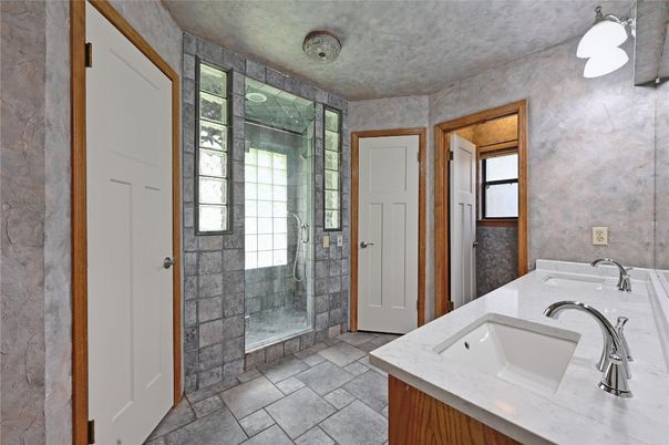 Bathroom, Glass Shower, Interior