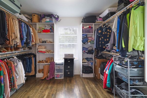 Interior, Walk-in Closets, Wood Texture Flooring