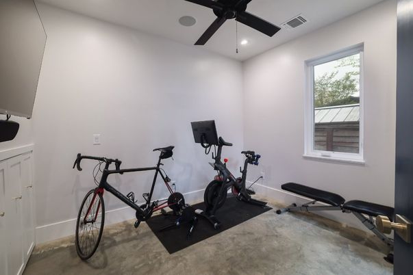 Fitness Equipment, Interior, Recessed Lighting