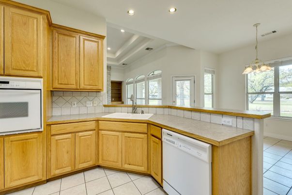 Interior, Kitchen, Pendant Lights, Recessed Lighting, Tile Countertops