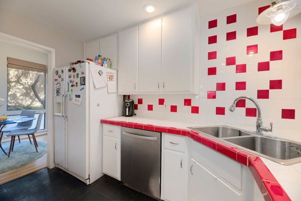 Dining room, Interior, Kitchen, Recessed Lighting, Tile Countertops