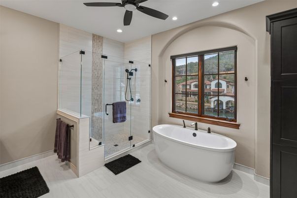 Bathroom, Free Standing Baths, Glass Shower, Interior, Recessed Lighting