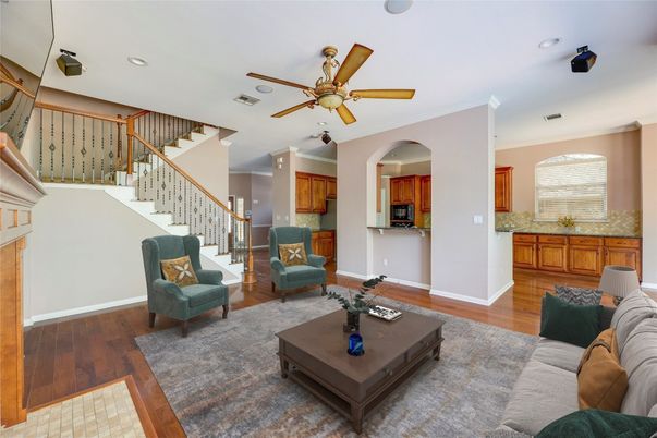 Interior, Living room, Recessed Lighting, Wood Texture Flooring