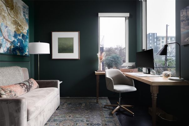 Home Office, Interior