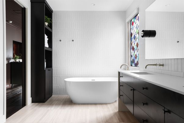 Bathroom, Free Standing Baths, Interior, Recessed Lighting, Wood Texture Flooring