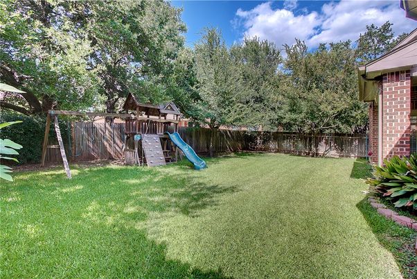 Backyard, Exterior, Playground