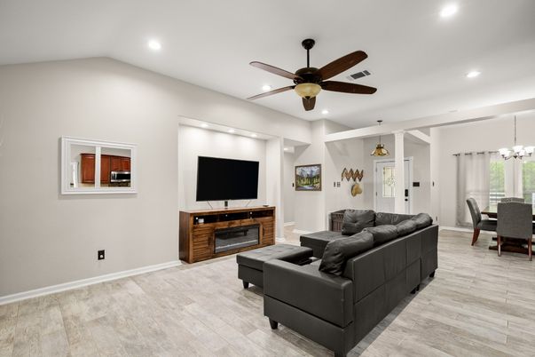 Dining room, Interior, Living room, Pendant Lights, Recessed Lighting, Wood Texture Flooring
