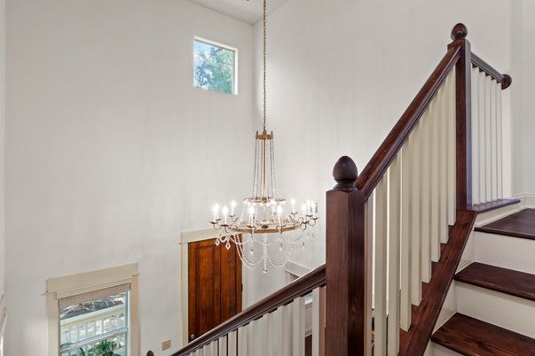 Chandelier, Interior