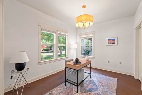 Chandelier, Home Office, Interior