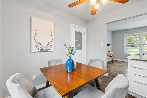 Dining room, Interior