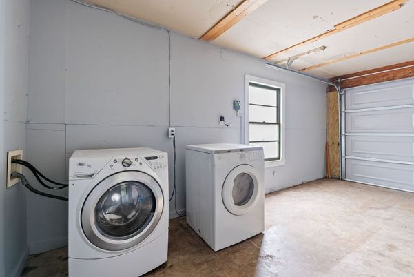 Interior, Washer