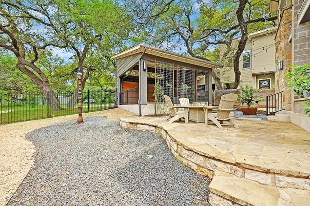 Backyard, Exterior