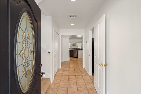 Interior, Kitchen, Recessed Lighting