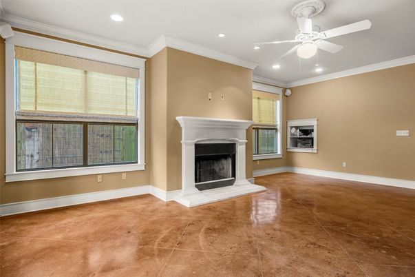 Empty room, Fireplace, Interior, Recessed Lighting