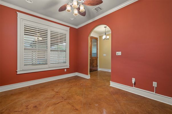 Chandelier, Empty room, Interior