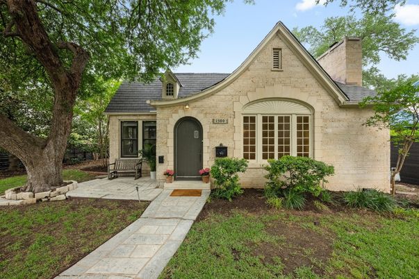 Exterior, Facade, French Provincial