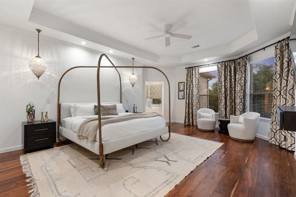 Bedroom, Interior, Pendant Lights, Recessed Lighting, Wood Texture Flooring
