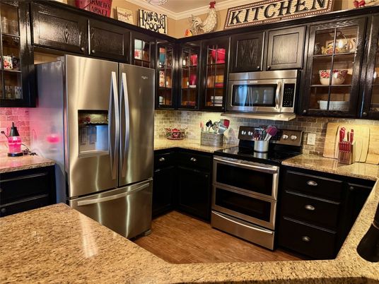 Interior, Kitchen, Stainless Steel Appliances, Wood Texture Flooring