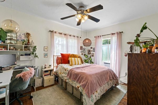 Bedroom, Home Office, Interior, Pendant Lights, Wood Texture Flooring