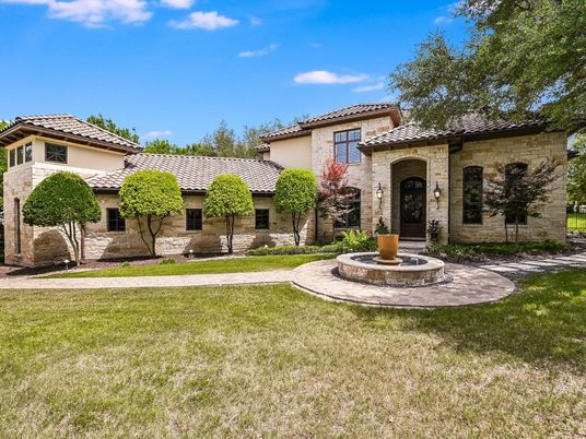 Backyard, Exterior, Facade, Mediterranean
