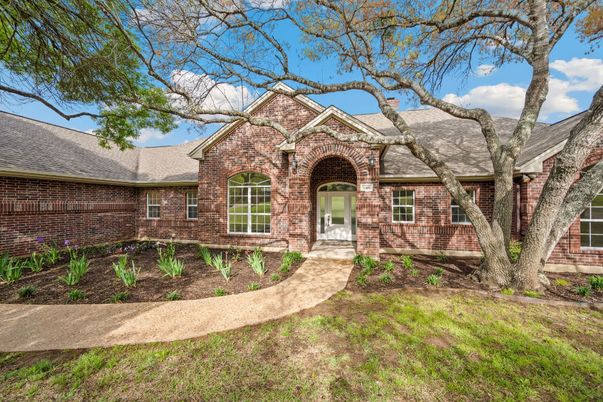 Exterior, Facade, Brick Facade, Brick Traditional