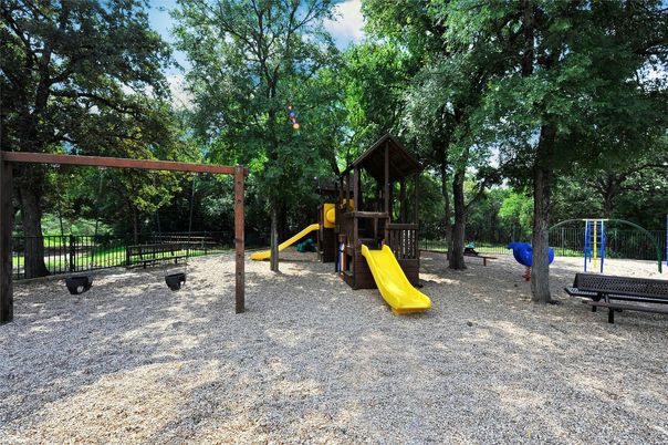 Backyard, Exterior, Playground