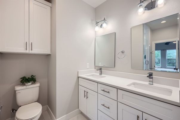 Bathroom, Dual Sink Vanities, Interior