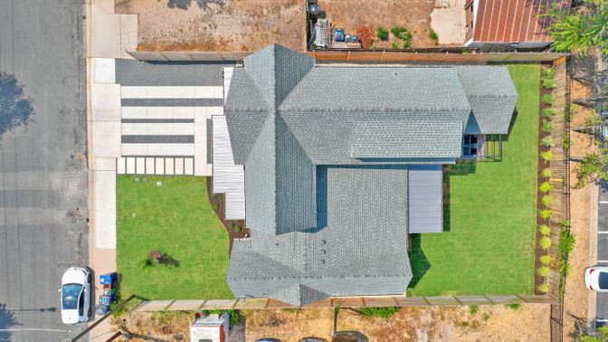 Exterior, Drone