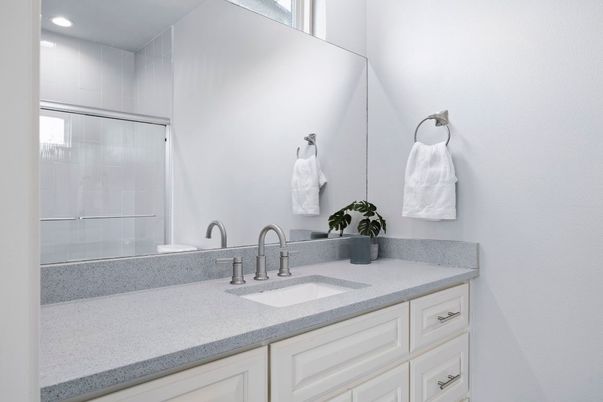Bathroom, Interior, Recessed Lighting