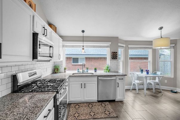 Dining room, Interior, Kitchen, Pendant Lights, Wood Texture Flooring
