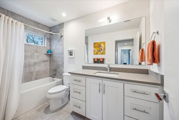 Bathroom, Interior, Recessed Lighting