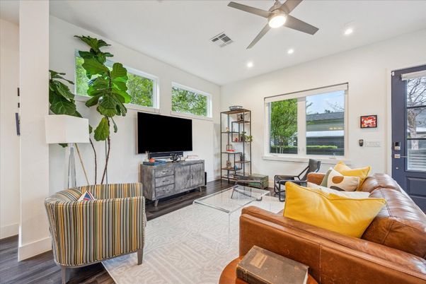 Interior, Living room, Recessed Lighting, Wood Texture Flooring